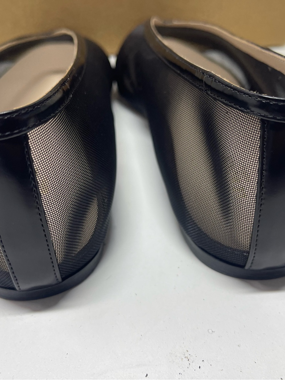 Le Monde Luna Black Mesh Slip-On Flats - Picture 7 of 13